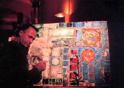 Marcos Shannon pintando en directo en la Casa Batlló de Gaudí